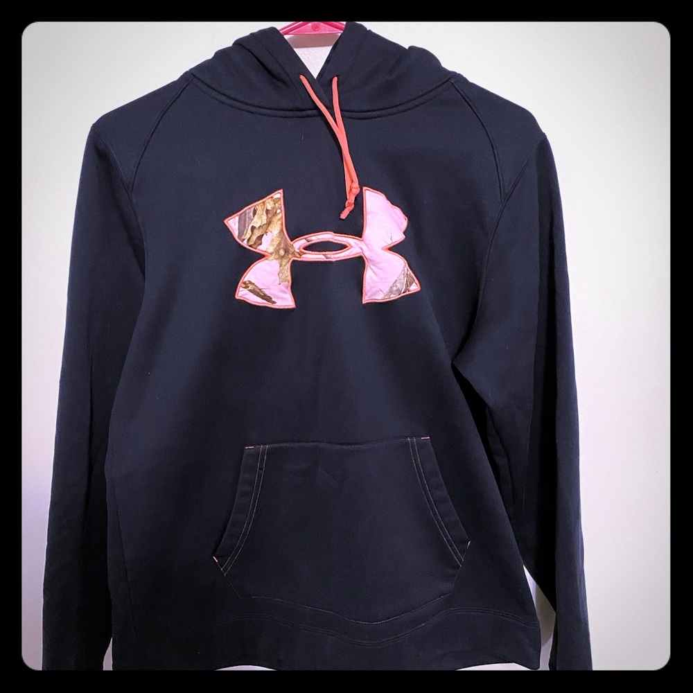 Large under armour sweatshirt